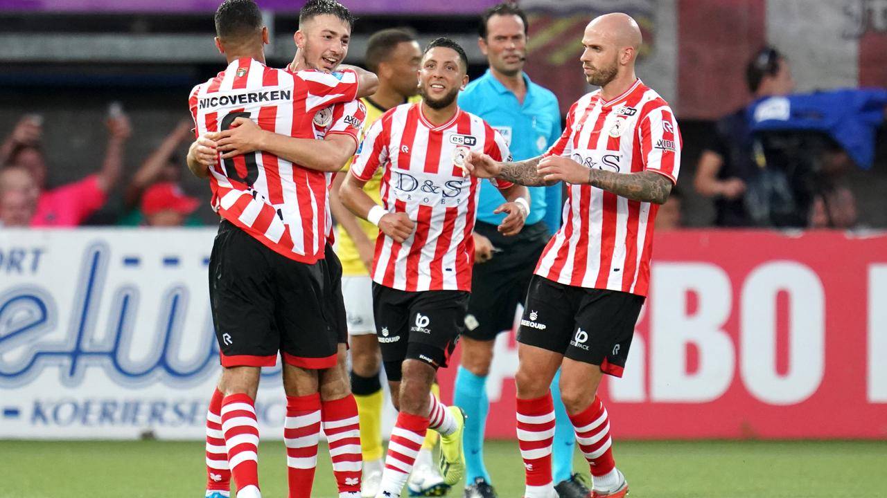 带领球队于 带领球队于